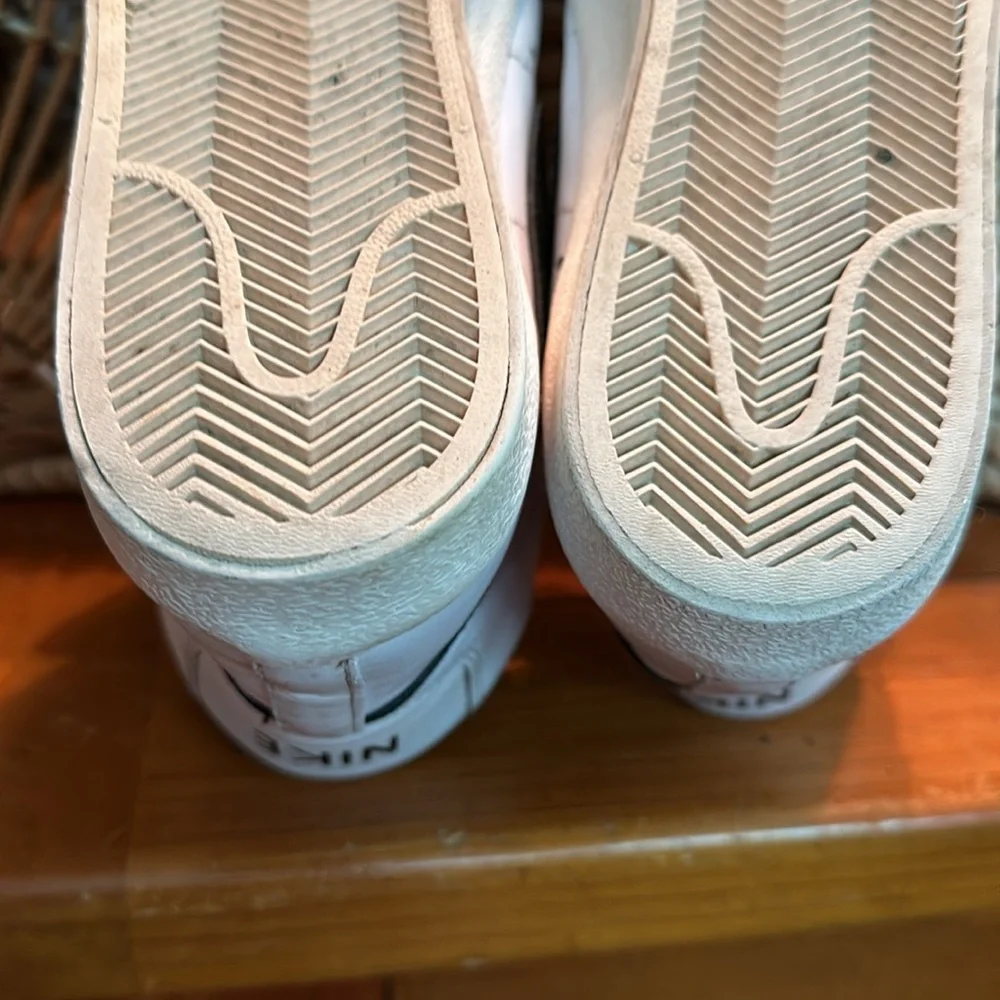 Nike blazers high tops size 8